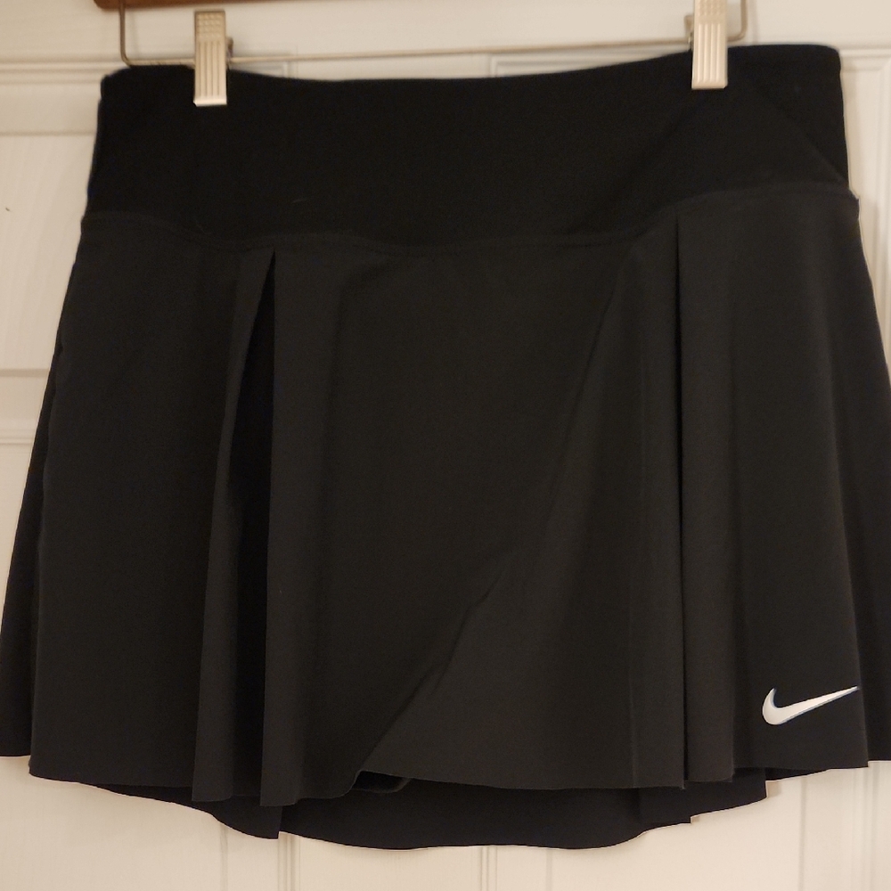 Nike Dri Fit Golf Skirt
